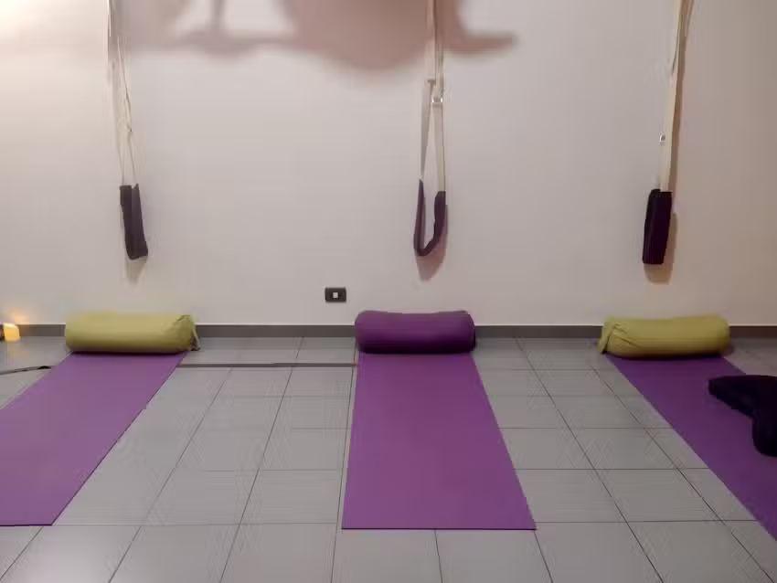Alquimias Corporales (Centro de Yoga y Meditaci&oacute;n)