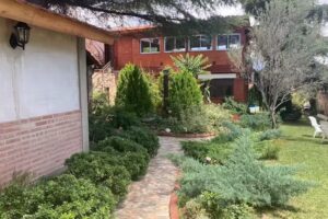 Ashram Asociación Argentina De Yoga: Casa Turística de Alquiler Temporario Booking.com https://www.airbnb.com.ar/m