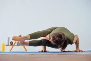 Casa Saturna 🪐. Yoga, meditación y AcroYoga. Reiki, Registros Akashicos, Tarot terapéutico, Canalizaciones, Limpiezas