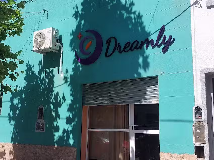 Dreamly &ndash; Arte, Yoga y Talleres