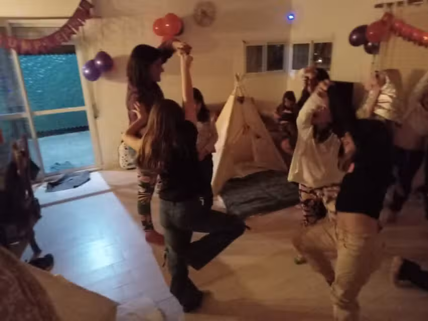 Espacio refugiarte: yoga, literatura y mucho mas