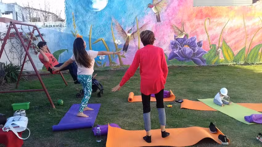 Estaci&oacute;n Colibr&iacute; Danza, Yoga y Meditacion