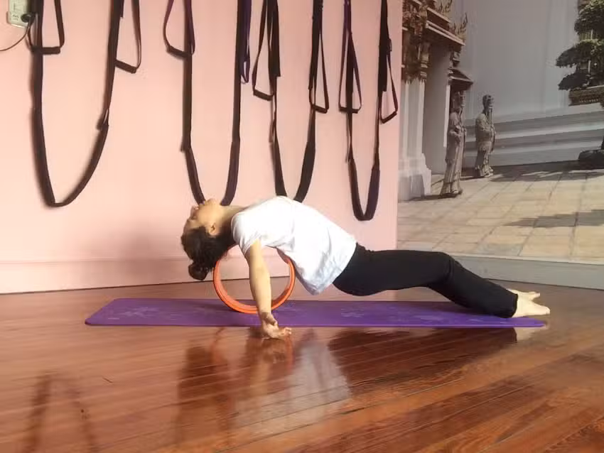 HOLA Yoga & Coaching