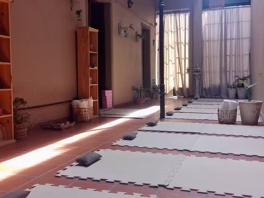 Namast&eacute; Yoga
