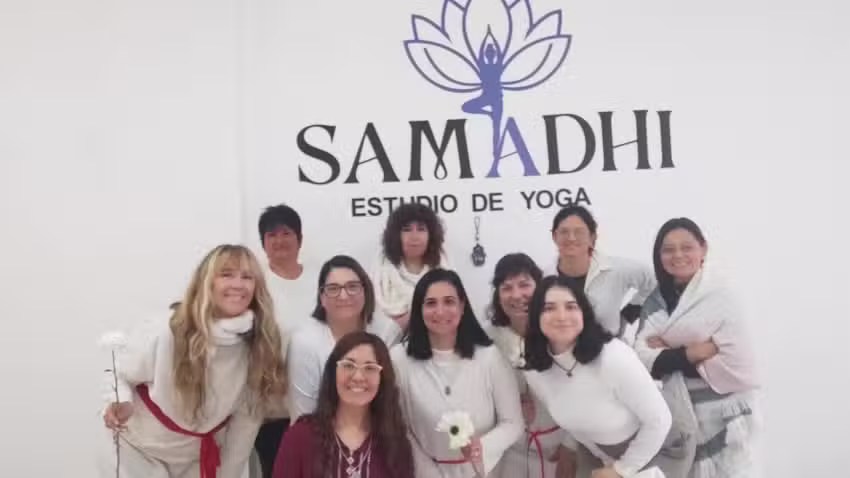 SAMADHI ESTUDIO DE YOGA