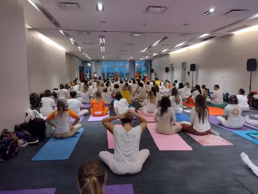 Uni&oacute;n Rionegrina de Yoga