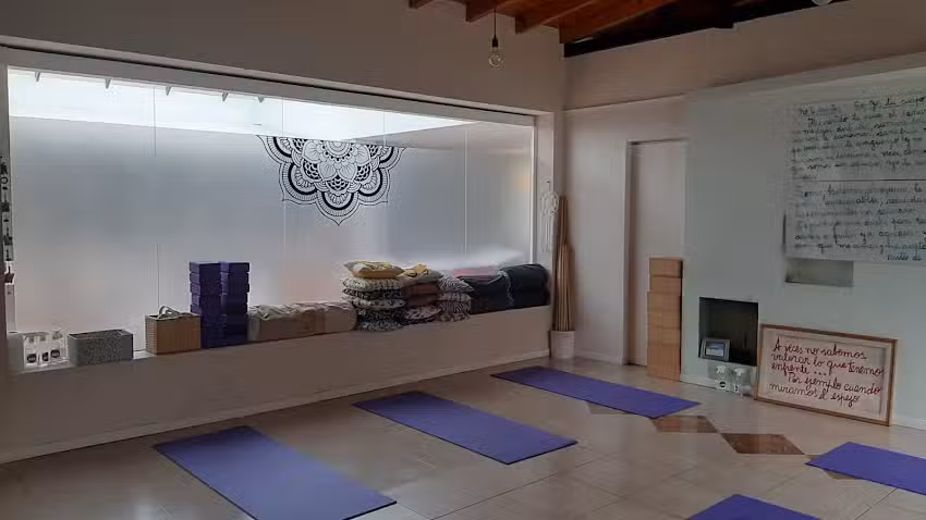 Yoga Aluen