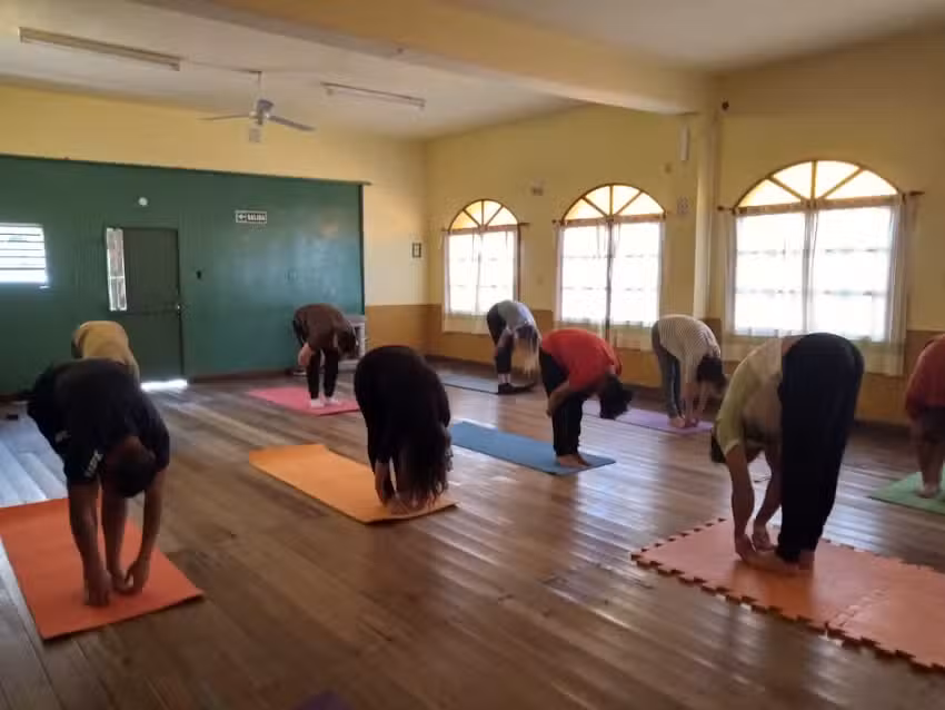 Yoga.Capilla Hatha yoga.