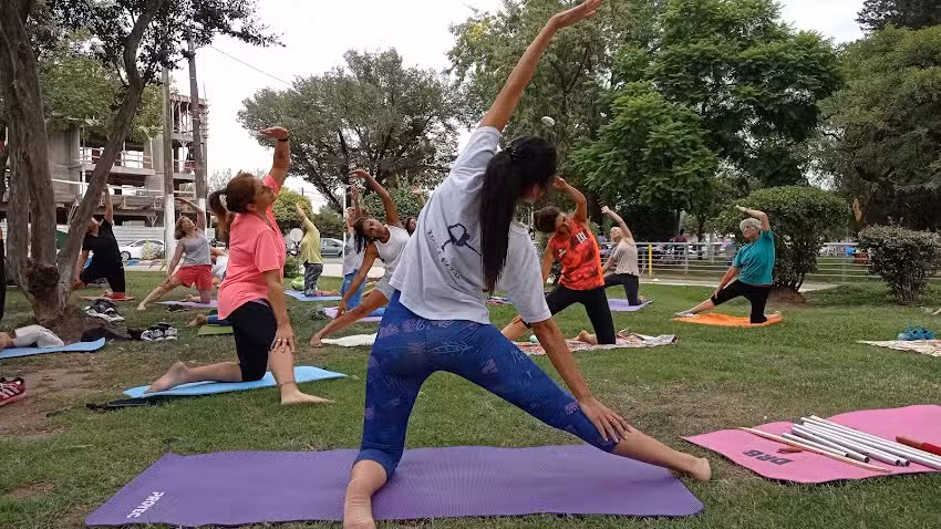 Yoga & Meditaci&oacute;n &ndash; Centro Mahadeva