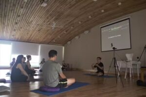 Yoga por Jorge Frione