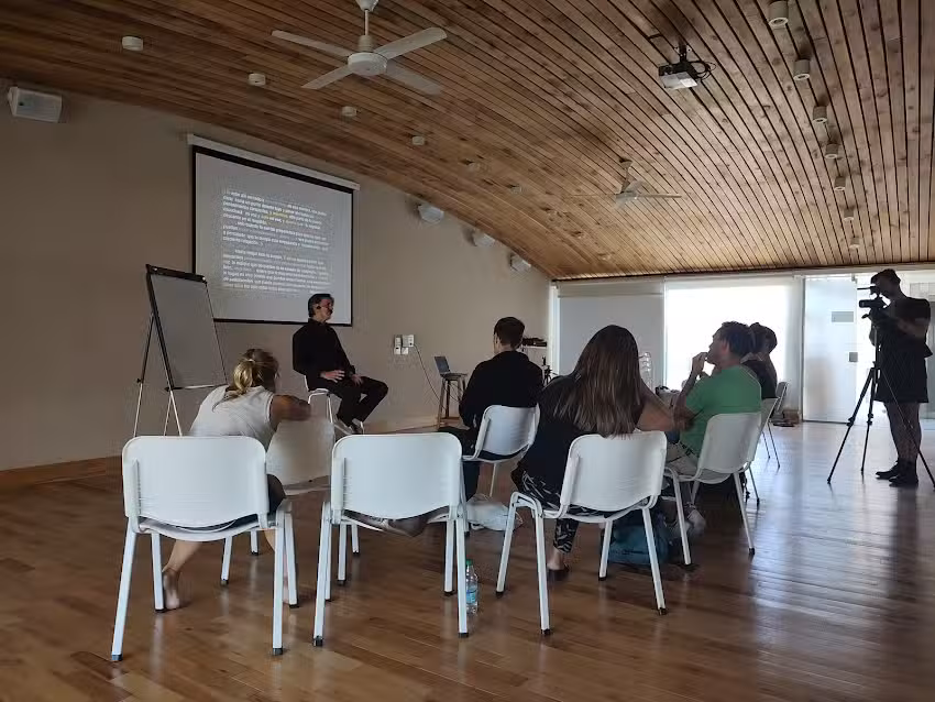 Yoga por Jorge Frione (Belgrano C)