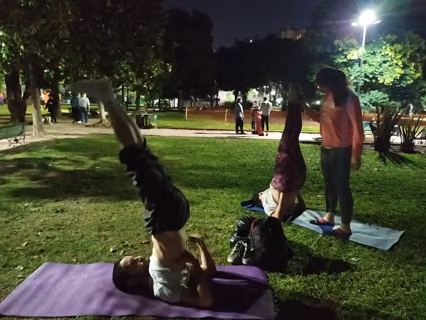 Yoga Reiki & Masajes / Yoga con Micky