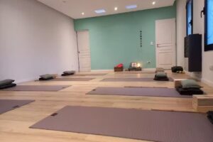 Yoga y Euton&iacute;a Reverdeser